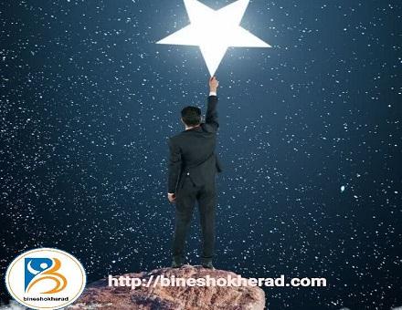 یک شخص کمال گرا که میخواهد ستاره در آسمان را با دستانش بگیرد